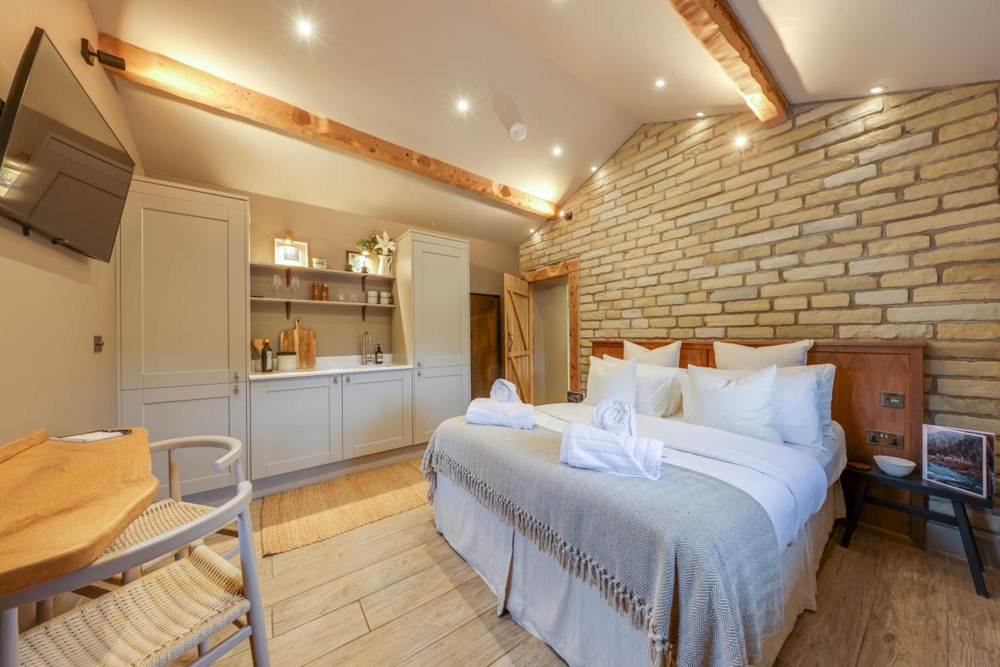 Apartments For Two In Brand New Luxury Rural Farmhouse Escape Ramsbottom Exterior foto